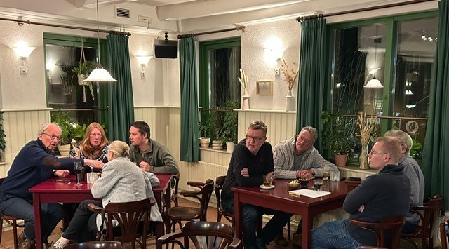 (Hazerwoude). Foto van Mireille van Duuren.
Luisteren